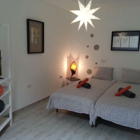 Estudio La Santa Exteriör bild